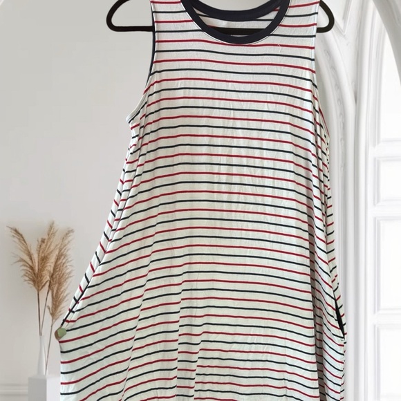 Time and Tru Striped Sleeveless Dress - Black, White, Red - Picture 4 of 5